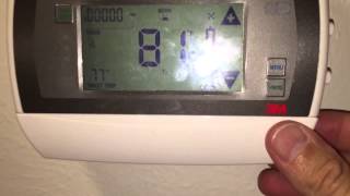 Filtrete Thermostat  Changing the battery [upl. by Melania]