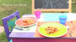 Macaroni met chorizo  eenvoudig Spaans pastagerecht [upl. by Denn]