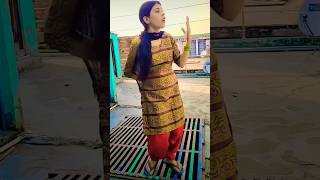 Pihar chalu jaungi 🤣 shortvideo youtubeshorts viralvideo subscribe [upl. by Yesnnyl89]