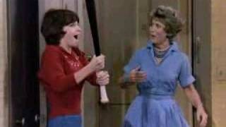 Laverne amp Shirley Show Opening [upl. by Eal723]