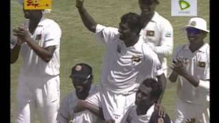 Muttiah Muralitharans 800th wicket of his final Test match [upl. by Maxfield619]