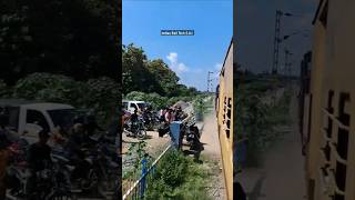 Alambagh WDM3D Chugging🔥 SOUNDs shorts wdm3d powerful chugging diesellocomotive indianrailways [upl. by Cecil]