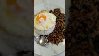 My version of Pad Kra Pao using minced beef baby spinach dry basil 😋 thaifood [upl. by Xineohp]