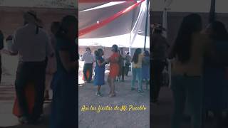 Así de buenas se ponen las fiestas en mi pueblo baile shortvideo dance viralvideo [upl. by Sonafets]