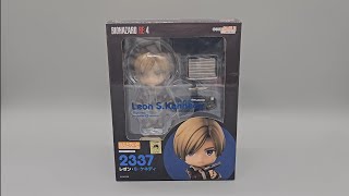 Nendoroid RE4make Leon S Kennedy  Unboxing  REview [upl. by Jeno568]