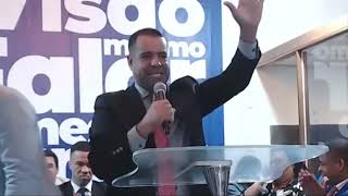 pastor Moisés Leopoldino seu lugar é na mesa [upl. by Winther263]