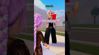 FAKİR ANNE KIZININ YEMEKLERİNİ ALDIroblox shortvideo shorts göksin viral brookhavenrp trend [upl. by Limemann]