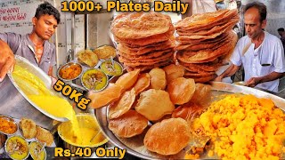 Rs40 Ma Ultimate Sindhi Breakfast dalpakwan  Ahmedabad Street food tour [upl. by Aynek841]