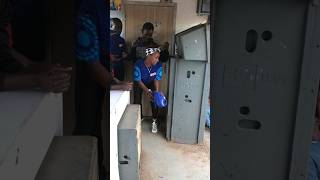 Eno effect inside a roadshow truck wait for it dance funny pleasesubscribe enos oshe duet [upl. by Alyam]