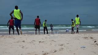 Football de plage  LES JEUNES ENVAHISSENT LA PLAGE BCEAO Yoff [upl. by Atnuahsal]