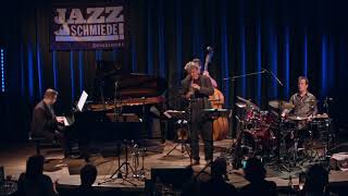 Dirik Schilgen JazzGrooves – From North – Live at JazzSchmiede Düsseldorf [upl. by Akirehc]