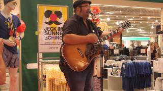 Björn Heuser singt in der Galeria Kaufhof [upl. by Kerk]