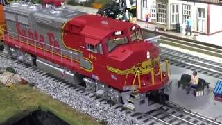 MTH Premier  Santa Fe GP60M  108  Quick Run [upl. by Pell574]