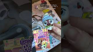 CRAPPY LPS ADVENT CALENDAR ❄️ Day 4 lps littlestpetshop adventcalendar [upl. by Granger]