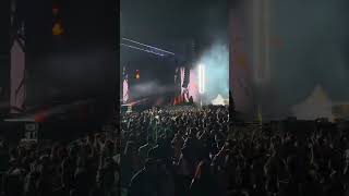 Choli Ke Pishe Keya hai ☺️😃 Deepika Padukone Enjoy Concert DILJIT DOSANJH PERFORMANCE Bengaluru [upl. by Schlicher]