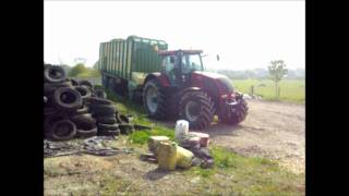 Ensilage dherbe à lautochargeuse  Silage grass autoloader [upl. by Elehcim]