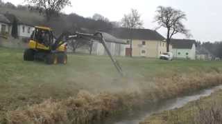 Mecalac 12MTX GreenJob BöschungsGrabenmähmaschine  Bermslootmaaimachines  im Einsatz [upl. by Tawnya143]