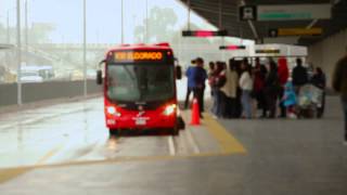 TRANSMILENIO ¡Sistema ambientalmente sostenible [upl. by Dreddy]