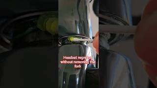 Headset bearing regrease without removing the fork bike maintenance grease trek emonda [upl. by Ylrebmi]