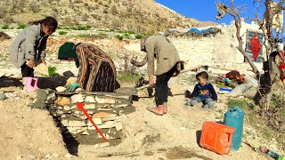 Construction of a rainwater storage source in the mountain by a displaced pregnant woman [upl. by Anniken]