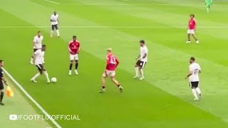 Liverpool Doing Rondo During A Match vs Man United In Old Trafford [upl. by Suzi]