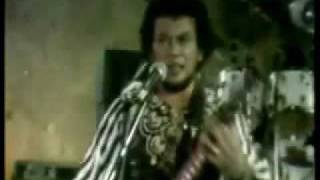 RHOMA irama  Seni [upl. by Luckett]