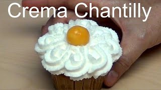 Cómo Hacer Crema Chantilly para Decorar │Club de Reposteria [upl. by Atikram406]