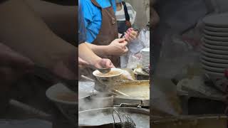 士林名物「光輝肉羹」，在地人才知道的超厲害美味 Shilin Radiant Meat Soup [upl. by Yelbmik]