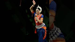 Bajuchi Sahi Bajare  Mesmerizing Odissi Abhinaya by Smt Y Kumari Asha [upl. by Noirred536]