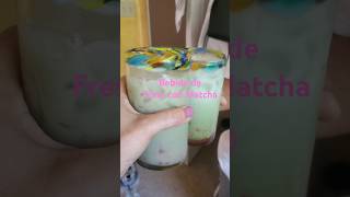 Bebida de Fresas con Té Matcha youtubeshortsmatchafresa [upl. by Ahsienat918]