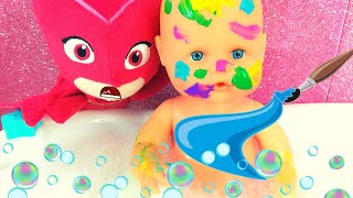 Nenuco si sporca con i colori e fa un bagnetto divertentissimo 🛁 Video per bambini [upl. by Ishii694]