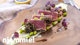 Tataki van tonijn met kaviaar Recept  njammie [upl. by Lletniuq]