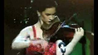 Hilary Hahn Plays Bach Preludio at Grammys [upl. by Lynelle]