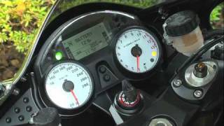 2010 ZZR1400 排気音 [upl. by Spitzer920]