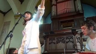 quotHorizonquot Aldous Harding  Brighton Mai 2017 [upl. by Margarethe]