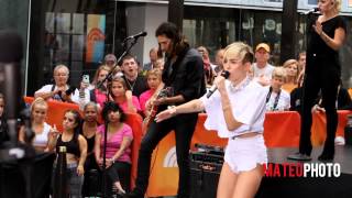 Miley Cyrus quotWrecking Ballquot live on The Today Show [upl. by Roma]