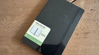 Moleskine Classic Planner 2024 Large Weekly horizontal hard cover 12 months Black Unboxing [upl. by Asia139]