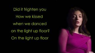 Lorde  Green Light Lyrics [upl. by Otilopih716]