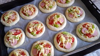 Мини пиццы БЫСТРО и ВКУСНО Простой и быстрый рецепт Quick and Easy Pizza Recipe еда  food [upl. by Yendroc352]