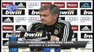 Mourinho tilda de hipócrita a un periodista del diario Público [upl. by Margarita]