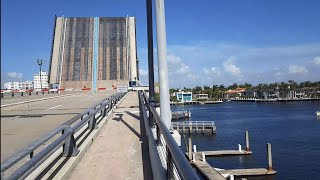 Drawbridge Opening Fort Lauderdale Beach Las Olas [upl. by Kindig]