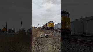 UP clearing the siding in Shedd train unionpacificrailroad [upl. by Towroy]