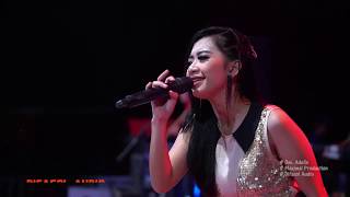 PELUKLAH AKU  RENA KDI ADELLA LIVE PULOREJO [upl. by Karen]