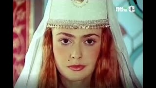 Suleiman falls in love with Hurrem  TV series Roxelana 19962003 Season 1 Episode 11 [upl. by Nirrep]