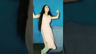 Thandi thandi Pawan hindi songs dance video status subscribe shorts viralvideo [upl. by Jennilee]