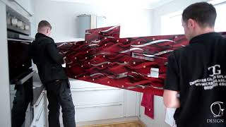 Red quotMirror Wavesquot Glass Kitchen Splashback  CreoGlass Design 01923 947 454 [upl. by Nela176]