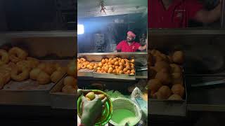 bonda at rk tiffins🤌🏻 streetfood hydfoodie food breakfast latenight shorts himayathnagar [upl. by Boice]