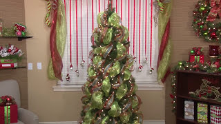 Decorating a Tree Mesh and Ribbon [upl. by Rissa]