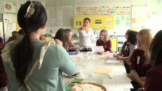 English  Schools in Britain A1A2  with subtitles [upl. by Sorcim]