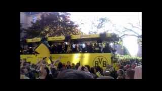 Borussia Dortmund double Feier mit der Manschaft  Meisterschaft und DFB Poklal 2012 [upl. by Oinotnas]